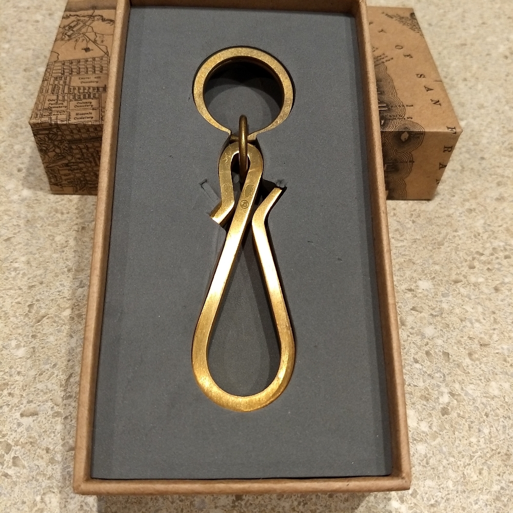 Taylor Stitch The Keyhook in Raw Brass